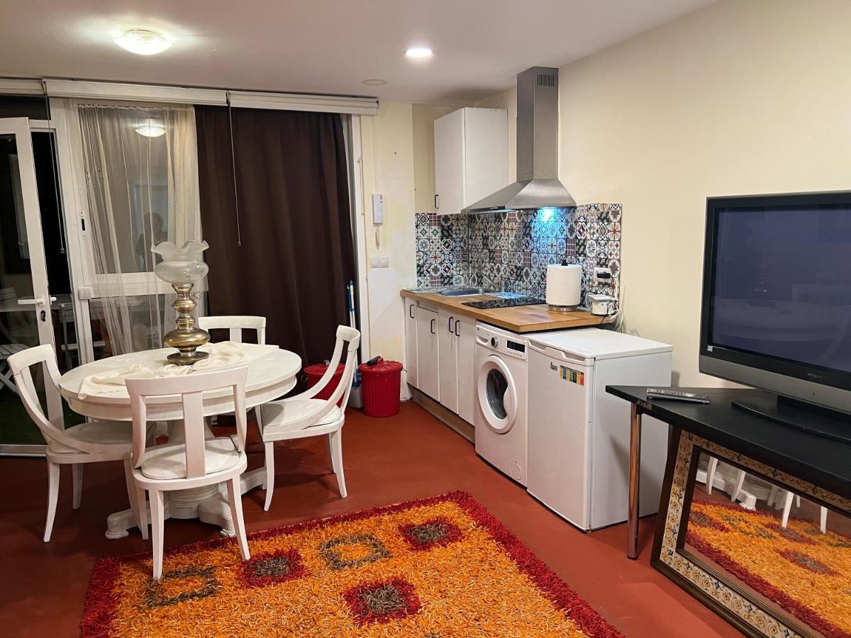 Apartamento Abierto Con Patio Matadepera Εξωτερικό φωτογραφία