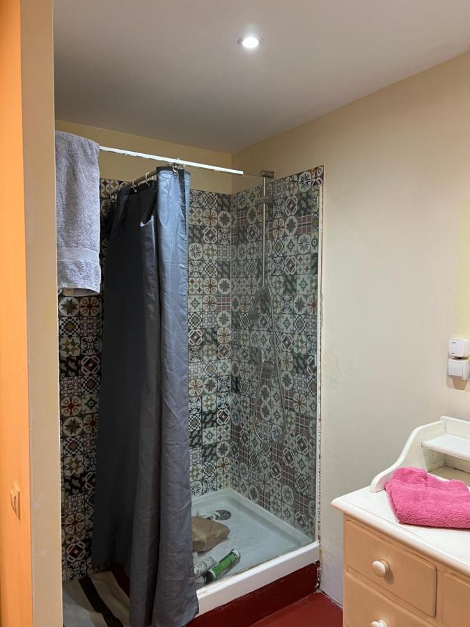 Apartamento Abierto Con Patio Matadepera Εξωτερικό φωτογραφία